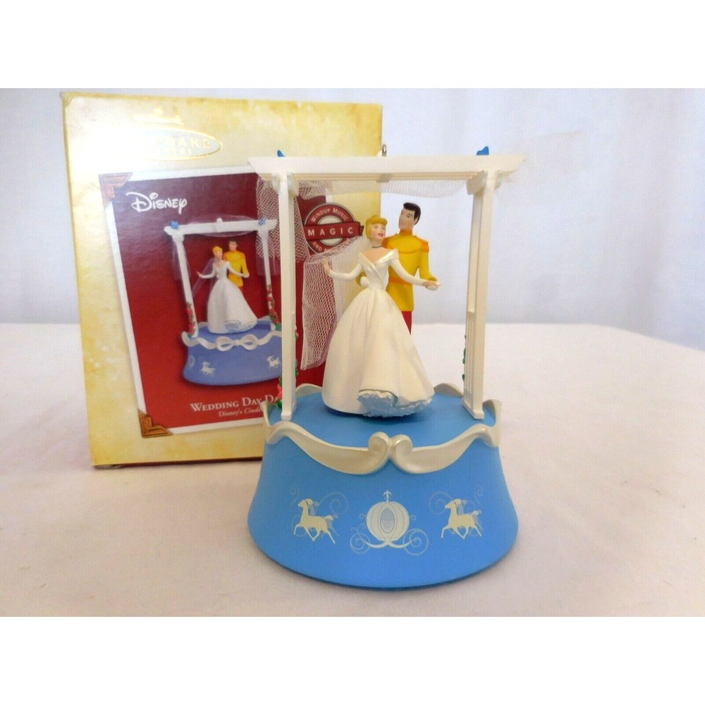 Hallmark Keepsake Ornament Ornament Wedding Day Dance Disney's Cinderella 2005
